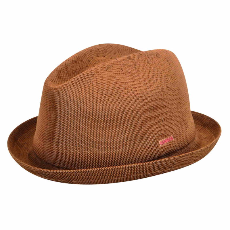 כובעלה כובעי מותג 